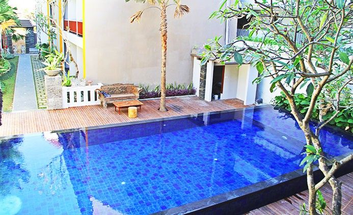 Transera Kamini Legian Hotel Exterior photo